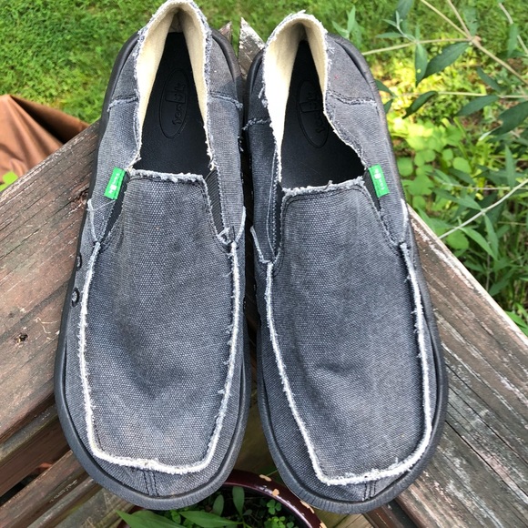 vagabond slip ons